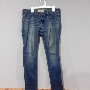 Hollister Women's Dark Blue Skinny Jeans
